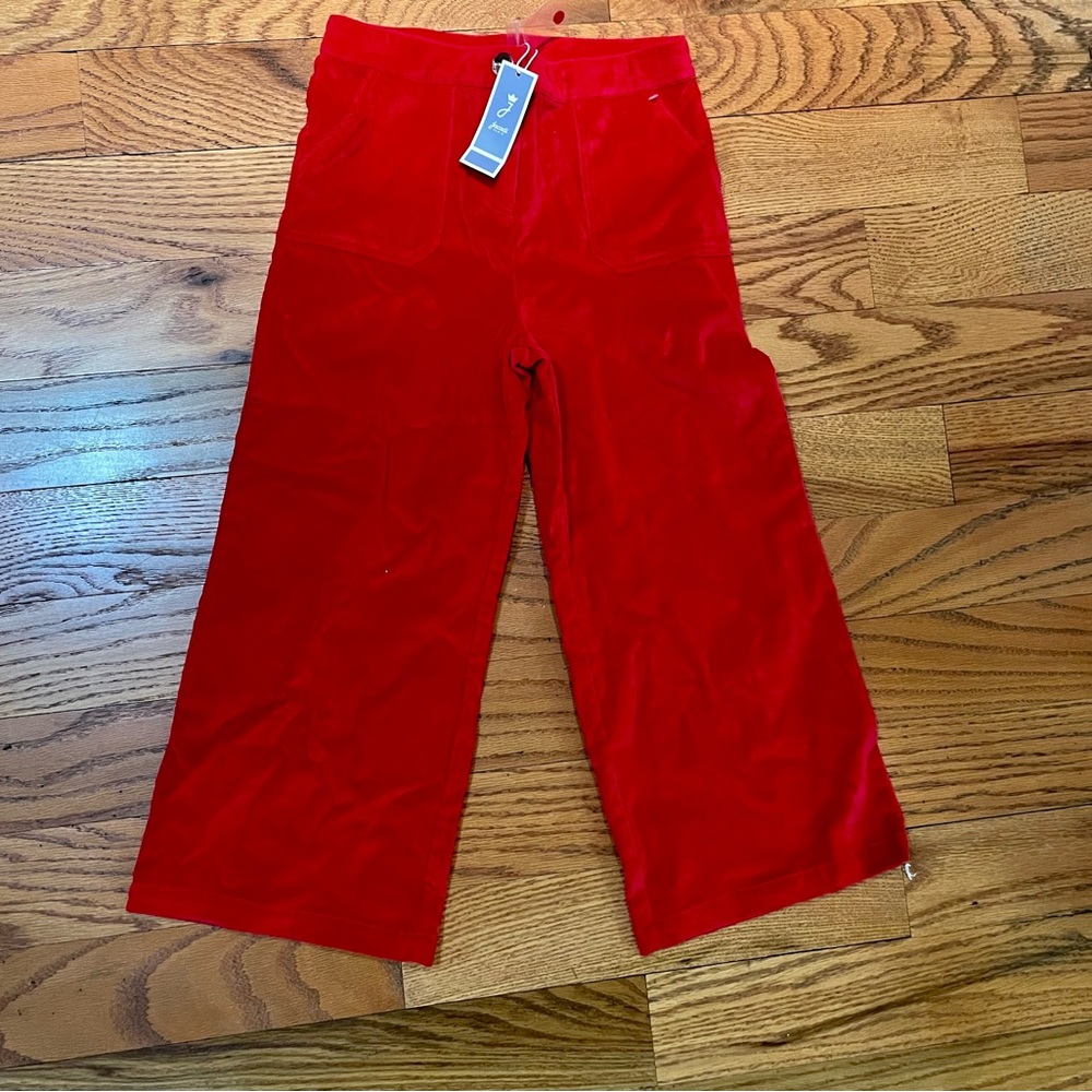 Red flare pants size 8, fits from 6-7 since in European size